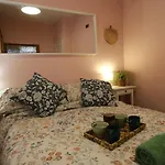 Mahalo House Vendégház *