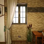 Mahalo House Vendégház *