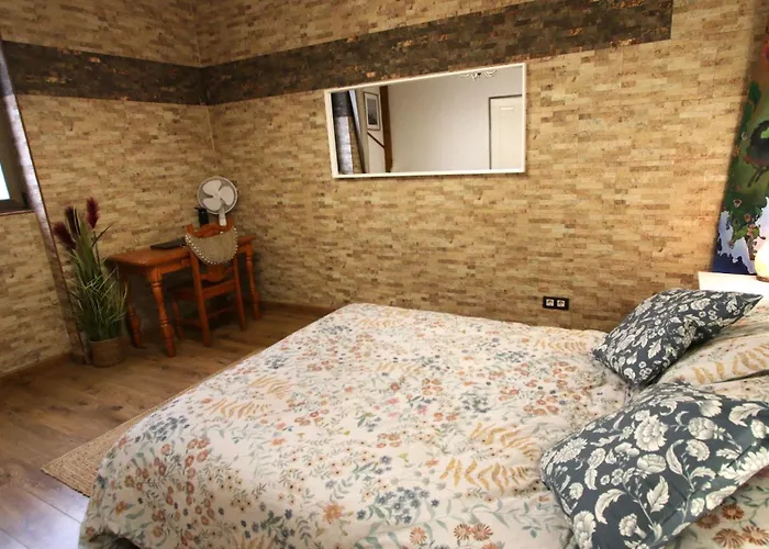 Гостевой дом Mahalo House *